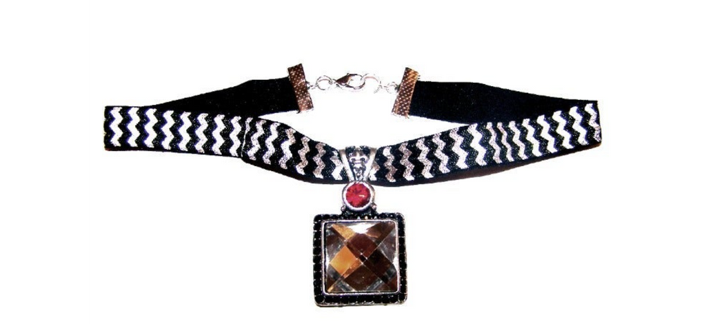 American Gothic Crystal Shimmer Choker