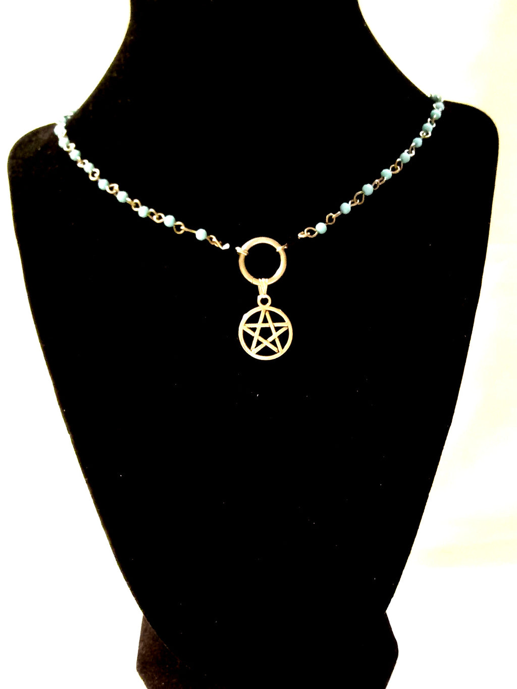 Discreet Day Silver Star Captive Choker