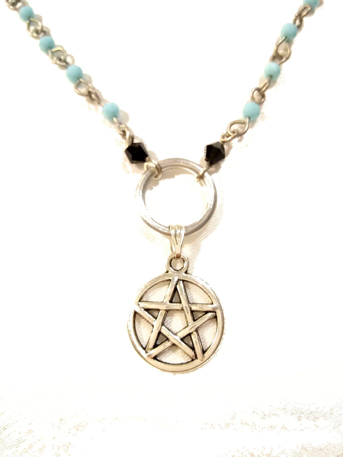 Discreet Day Silver Star Captive Choker