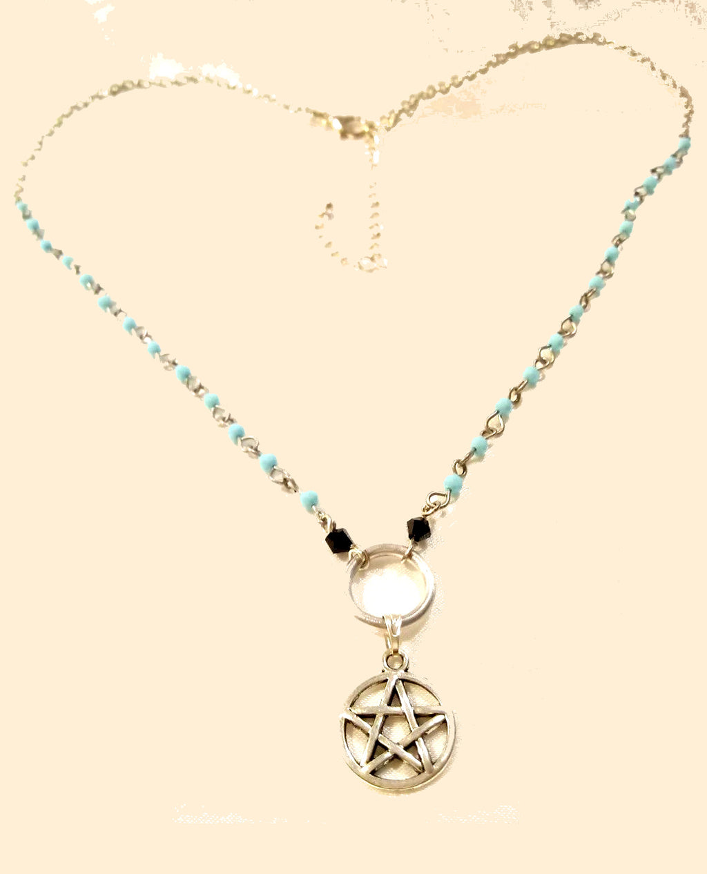 Discreet Day Silver Star Captive Choker